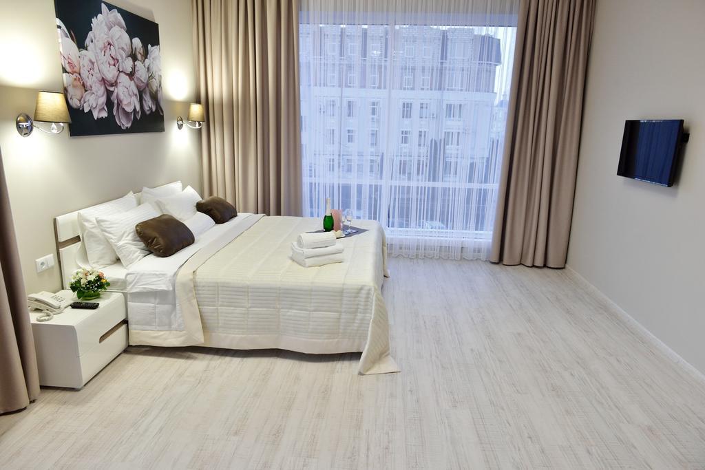 Gosudar Hotel โครโปนิตสกี ห้อง รูปภาพ