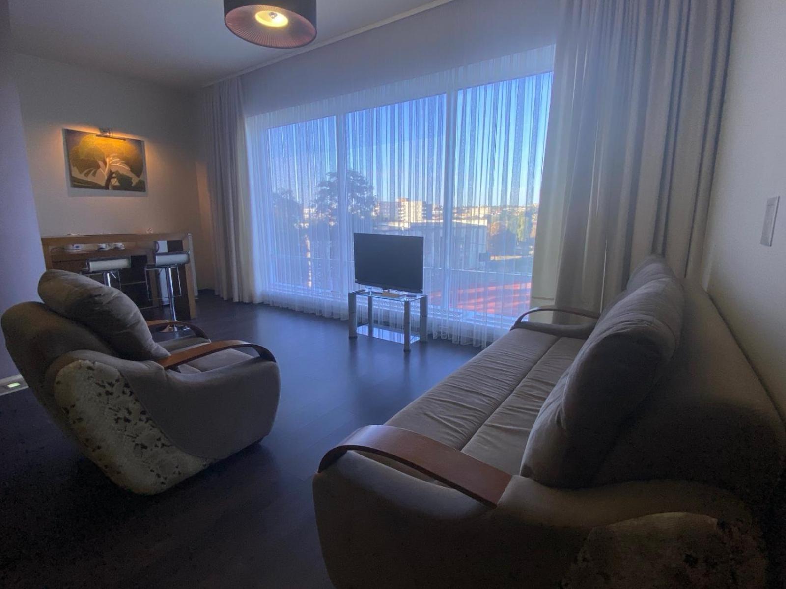 Gosudar Hotel โครโปนิตสกี ภายนอก รูปภาพ